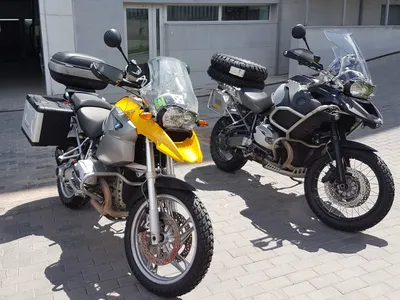 Nach dem Service in Almaty strahlen sie wieder um die Wette