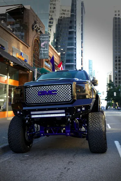 Willkommen auf dem Kontinent mit den grossen Autos...