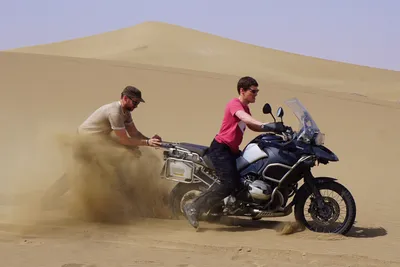 Fahren im Sand - harte Arbeit